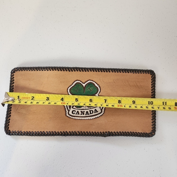 Vintage Tooled Brown Leather Wallet Mens Handmade 1970s 70s 4H Canada Western - Picture 5 of 6